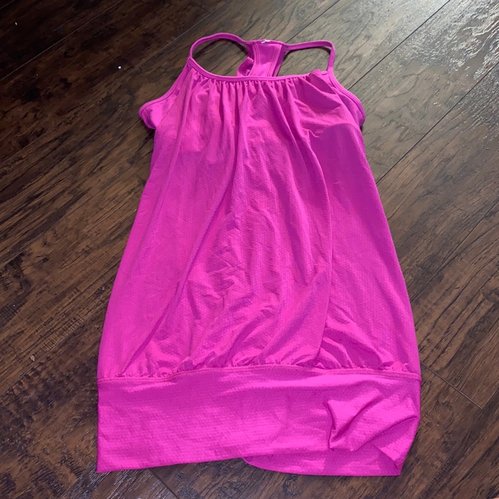 Violet lululemon tank top